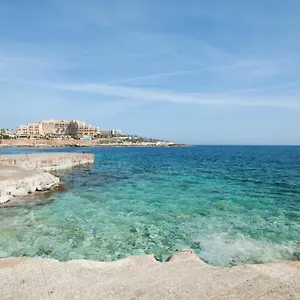 Shoreline Vendégház